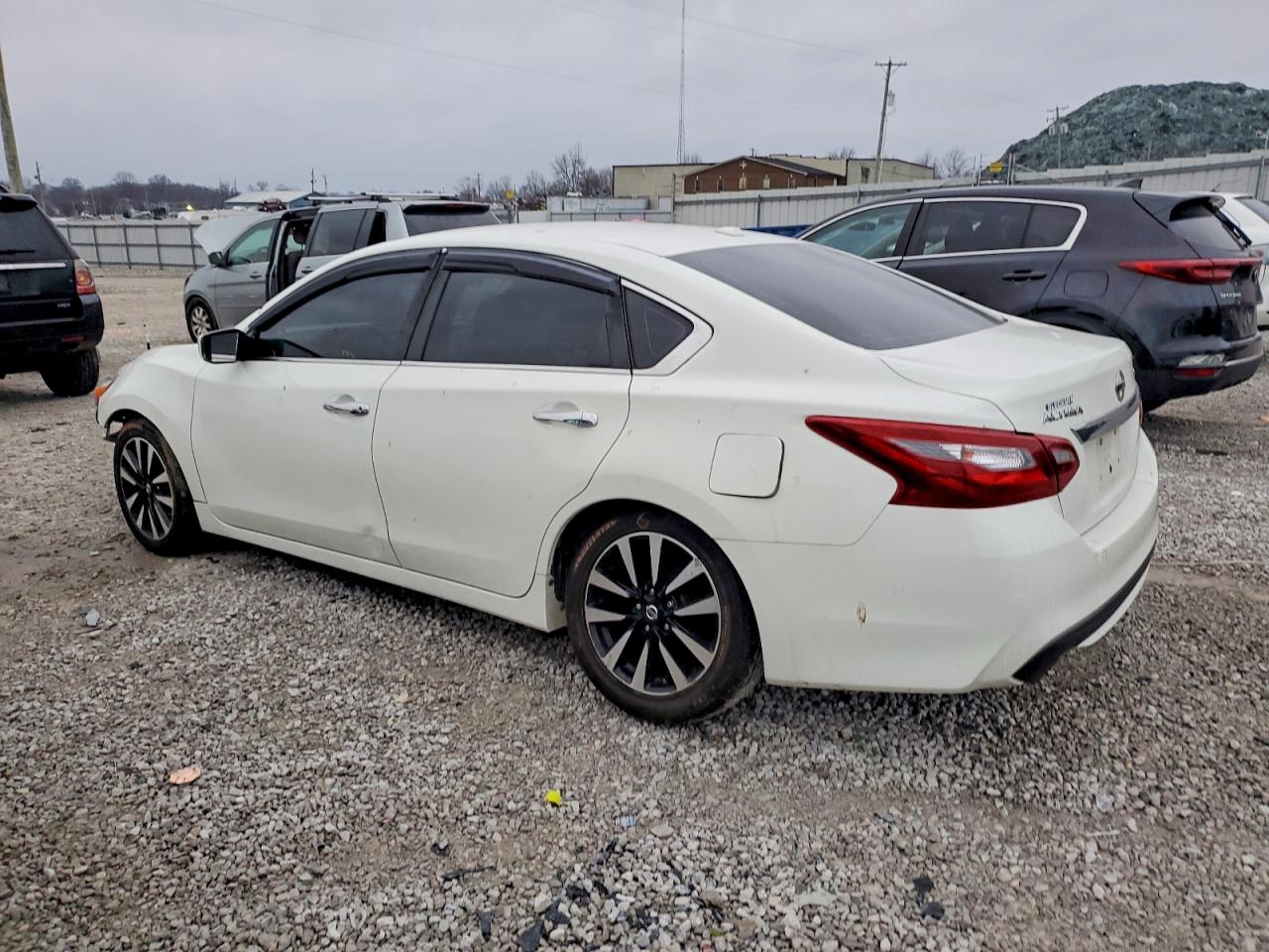 2018 NISSAN ALTIMA 2.5 photo 3