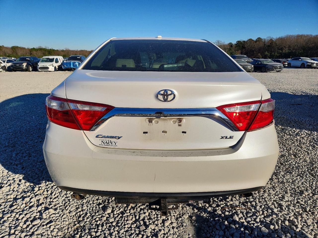 2016 TOYOTA CAMRY XSE photo 6