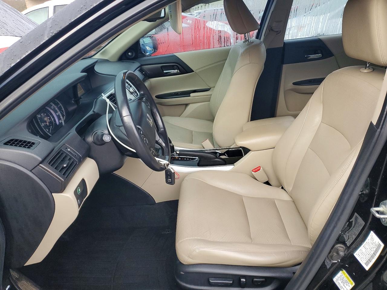 2014 HONDA ACCORD photo 13