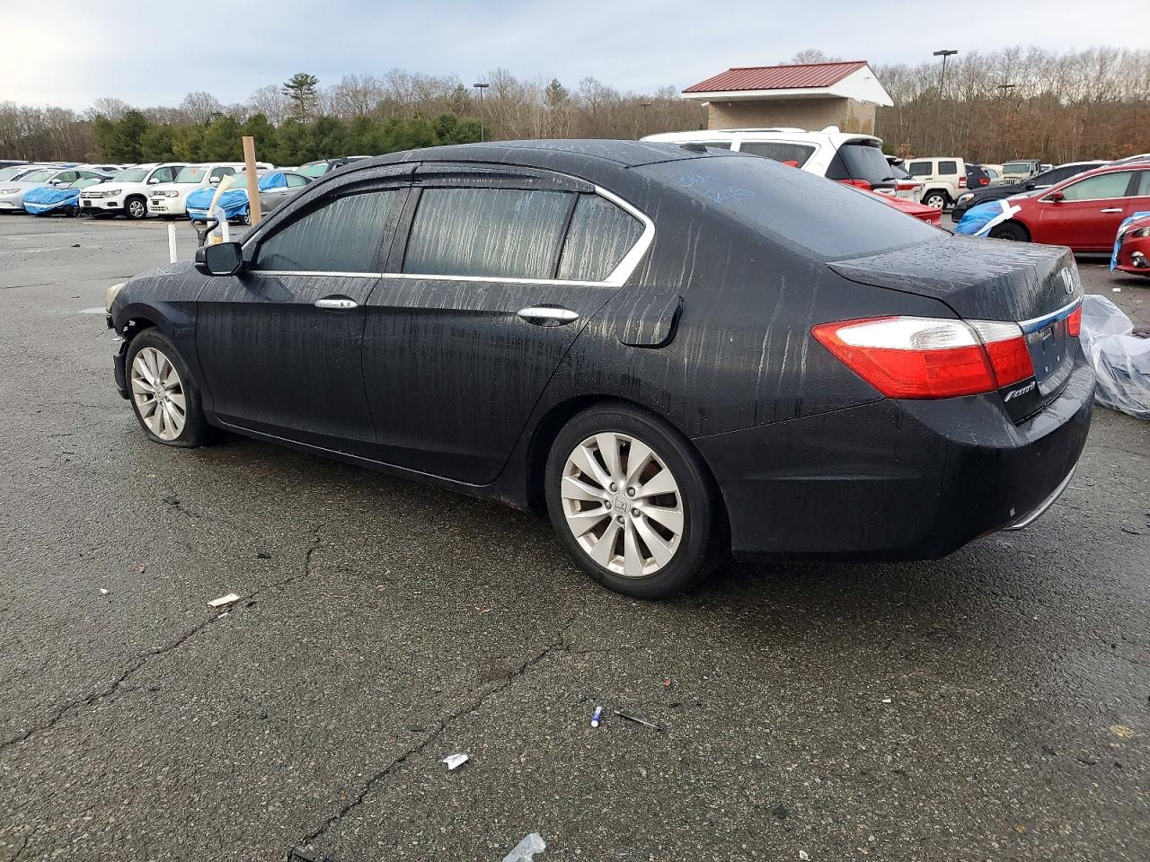 2014 HONDA ACCORD photo 3