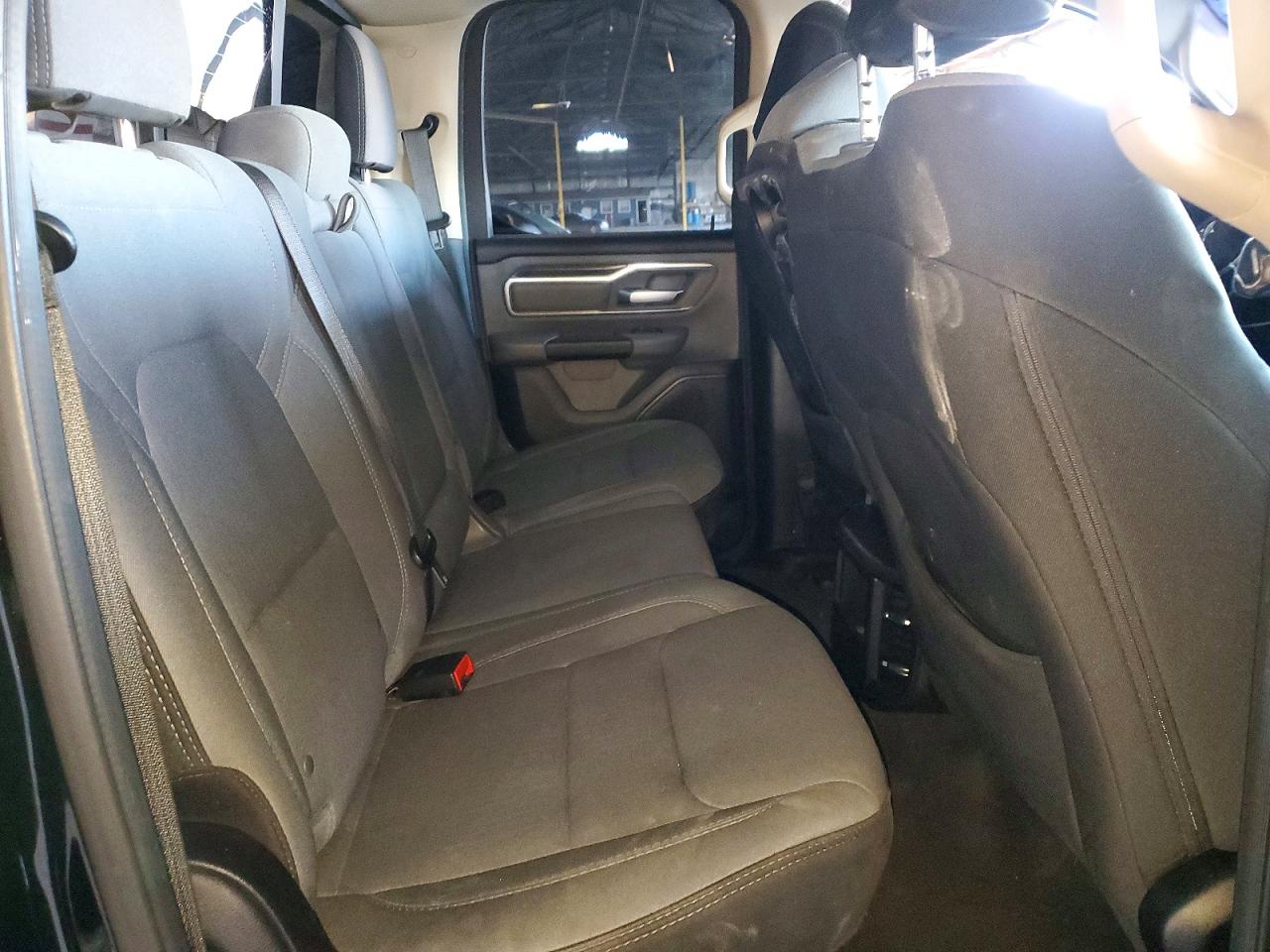 2019 RAM 1500 BIG HORN/LONE STAR photo 10