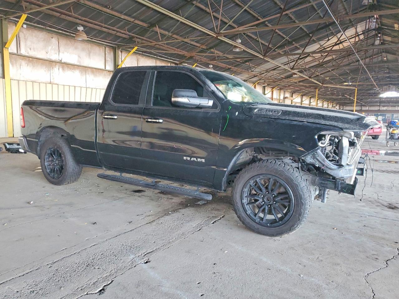 2019 RAM 1500 BIG HORN/LONE STAR photo 4