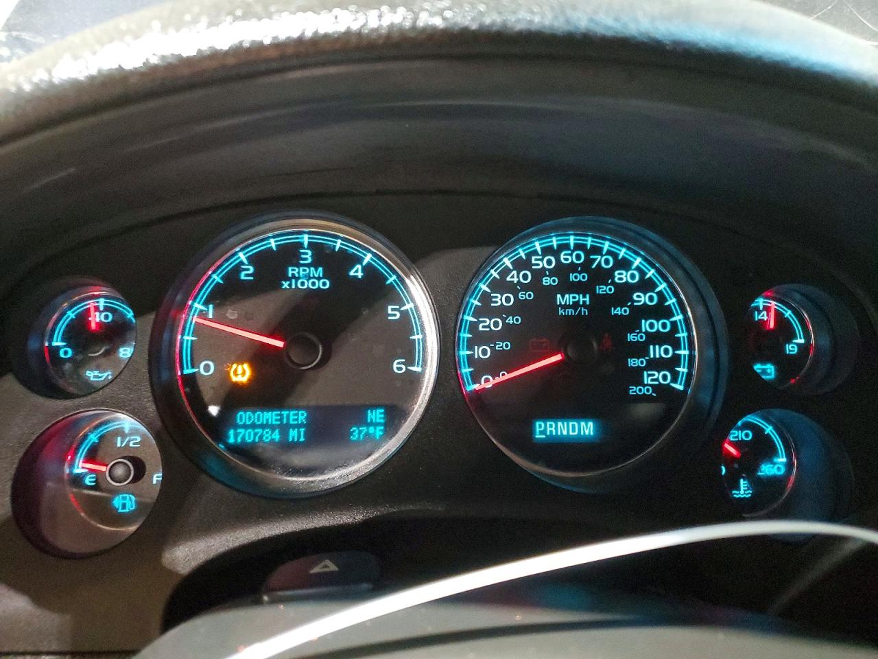 2010 GMC YUKON XL DENALI photo 9