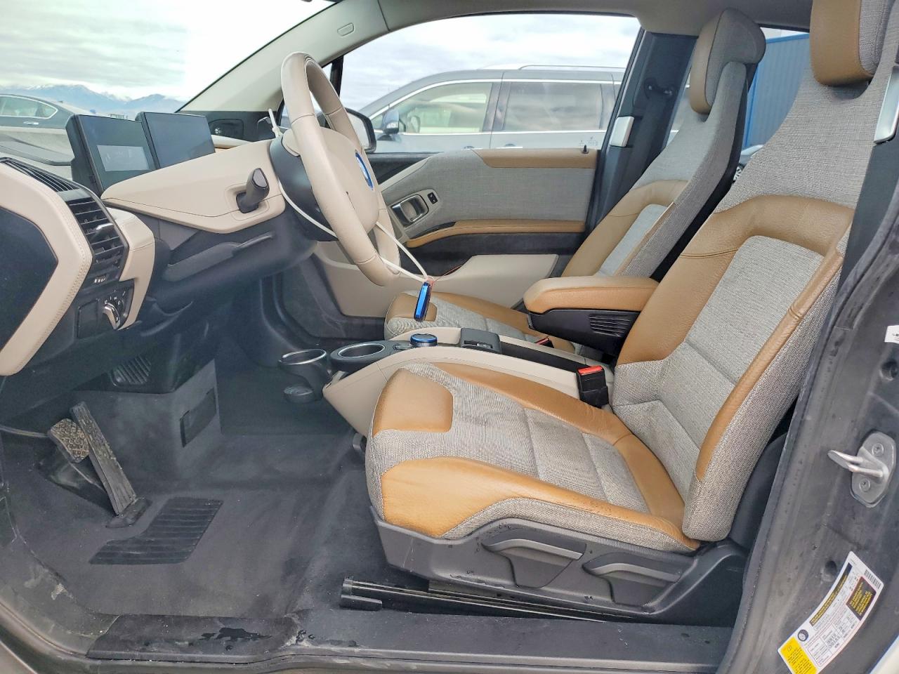 2017 BMW I3 REX photo 7