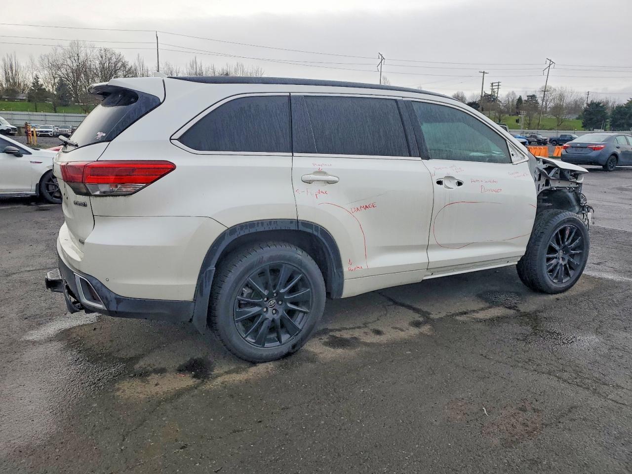2019 TOYOTA HIGHLANDER HYBRID LIMITED photo 3