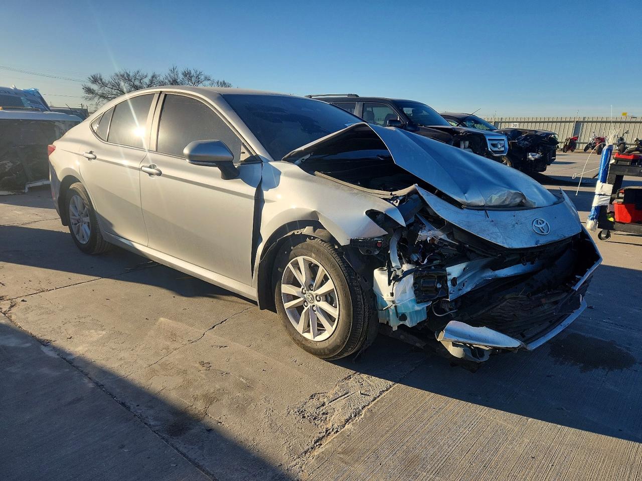 2025 TOYOTA CAMRY XSE photo 4