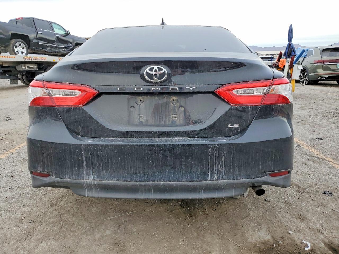 2020 TOYOTA CAMRY LE photo 11
