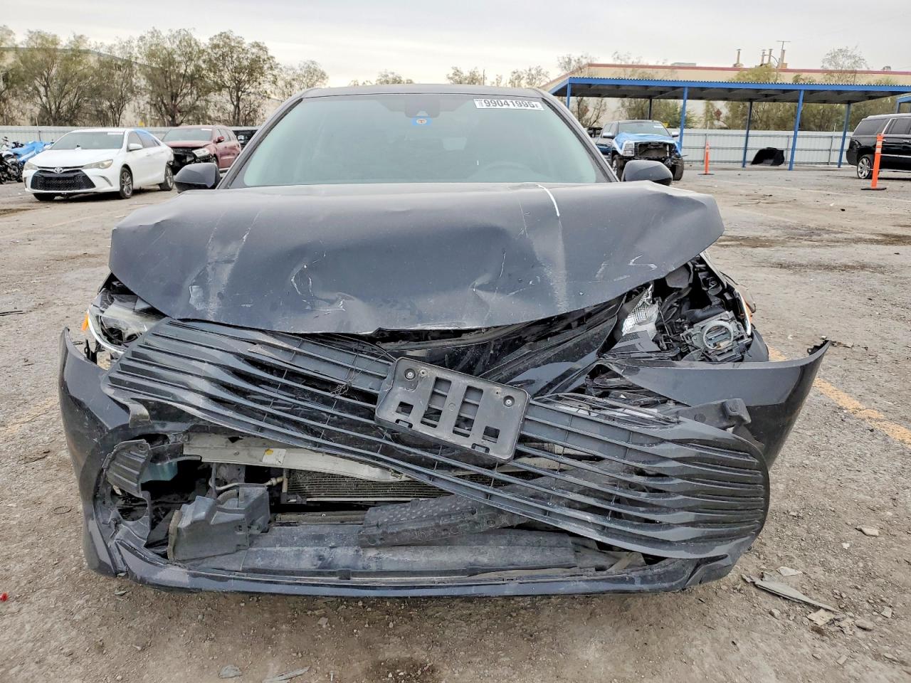 2020 TOYOTA CAMRY LE photo 9
