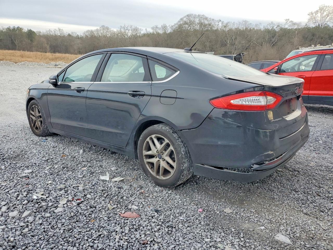 2014 FORD FUSION SE photo 2