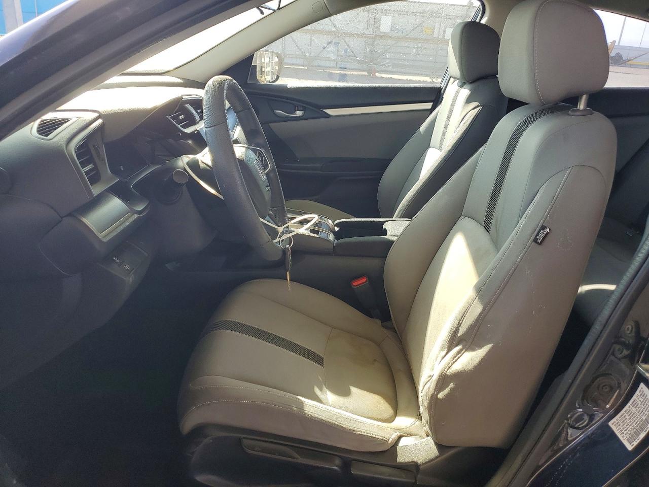 2016 HONDA CIVIC LX photo 7