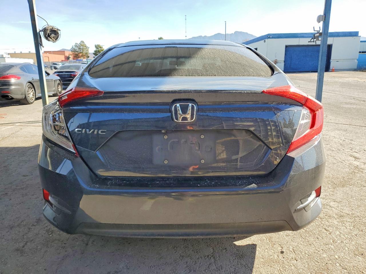 2016 HONDA CIVIC LX photo 6