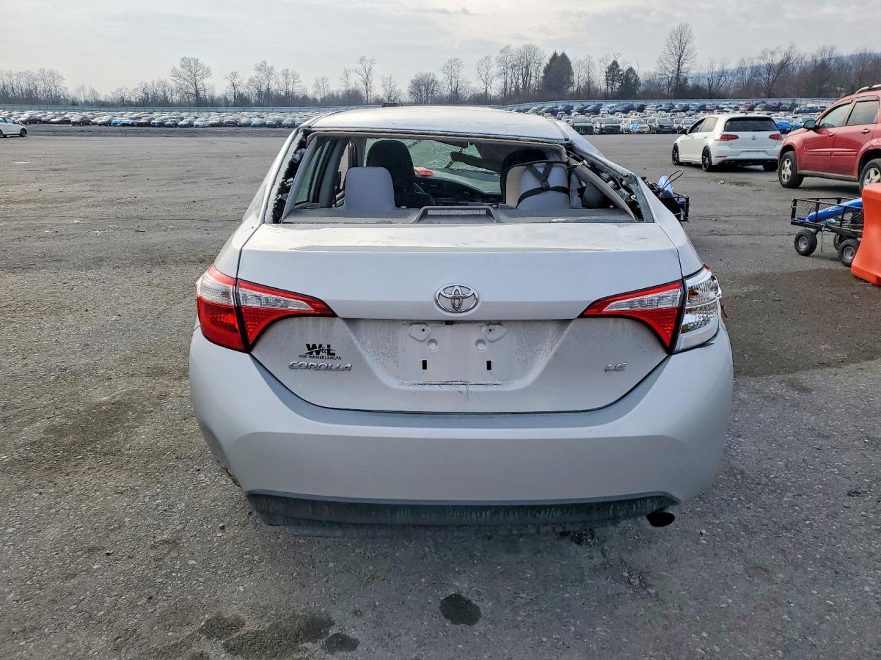 2016 TOYOTA COROLLA L photo 6