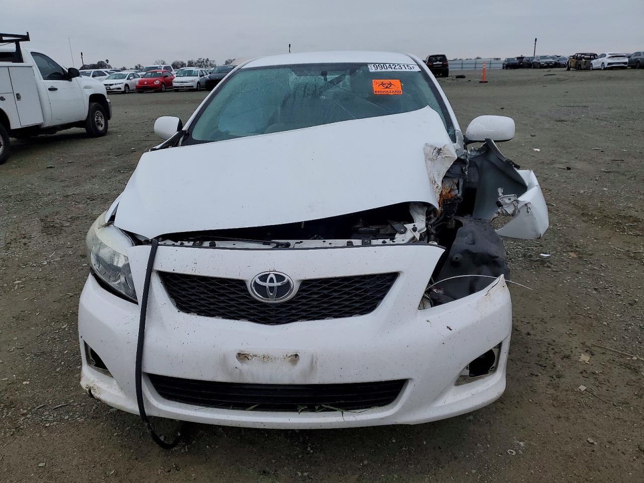 2010 TOYOTA COROLLA BASE photo 5