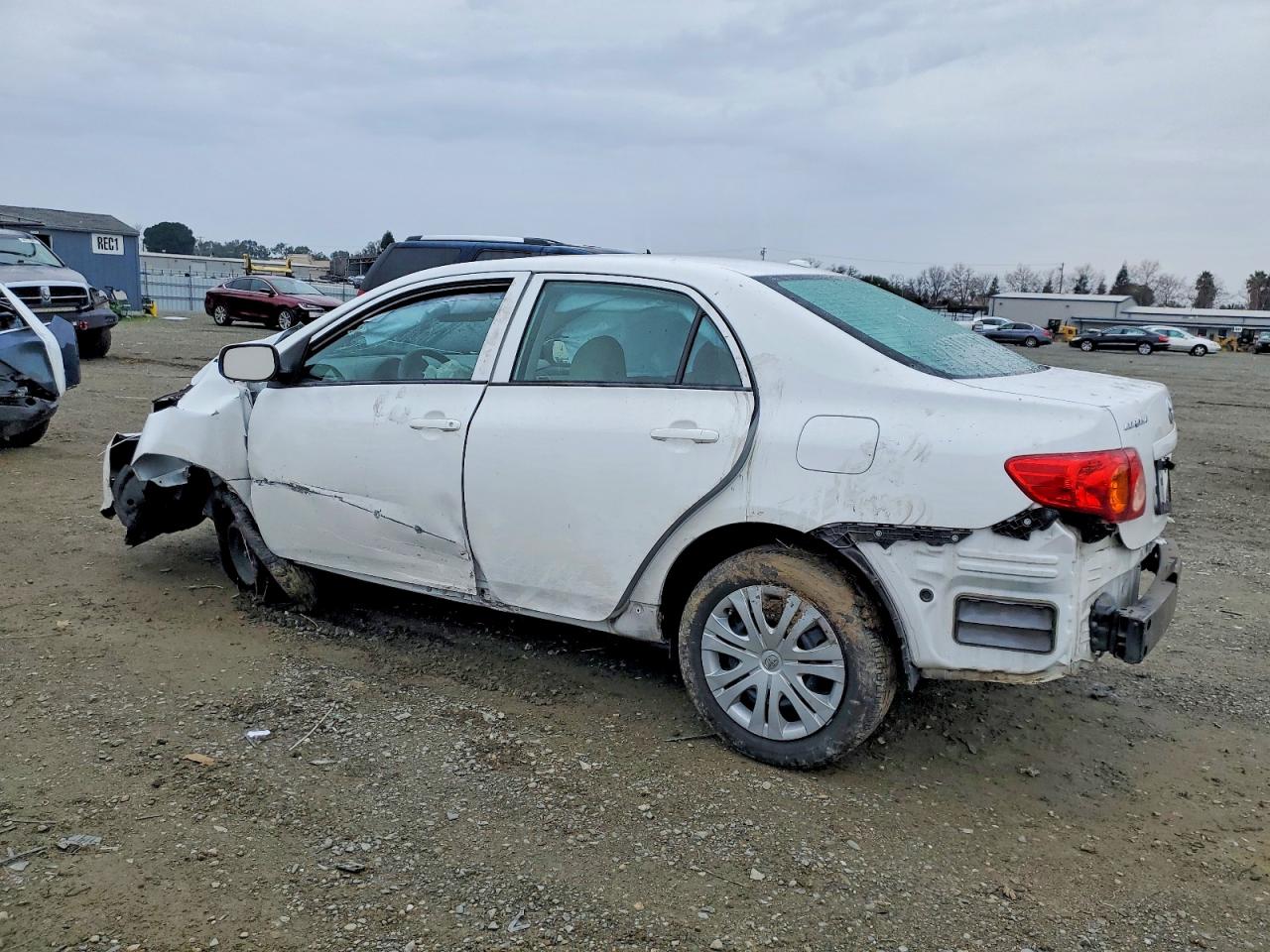 2010 TOYOTA COROLLA BASE photo 2