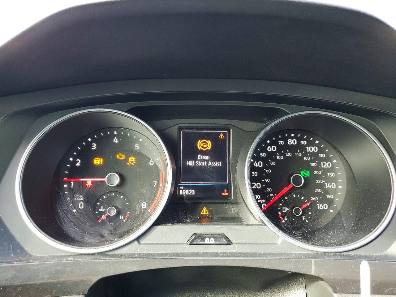 2021 VOLKSWAGEN TIGUAN SE photo 17
