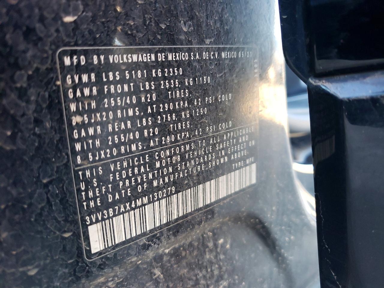 2021 VOLKSWAGEN TIGUAN SE photo 25