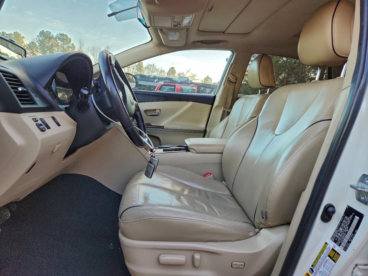 2009 TOYOTA VENZA photo 7