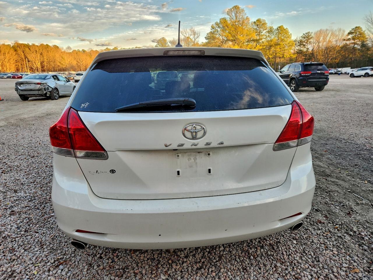 2009 TOYOTA VENZA photo 6
