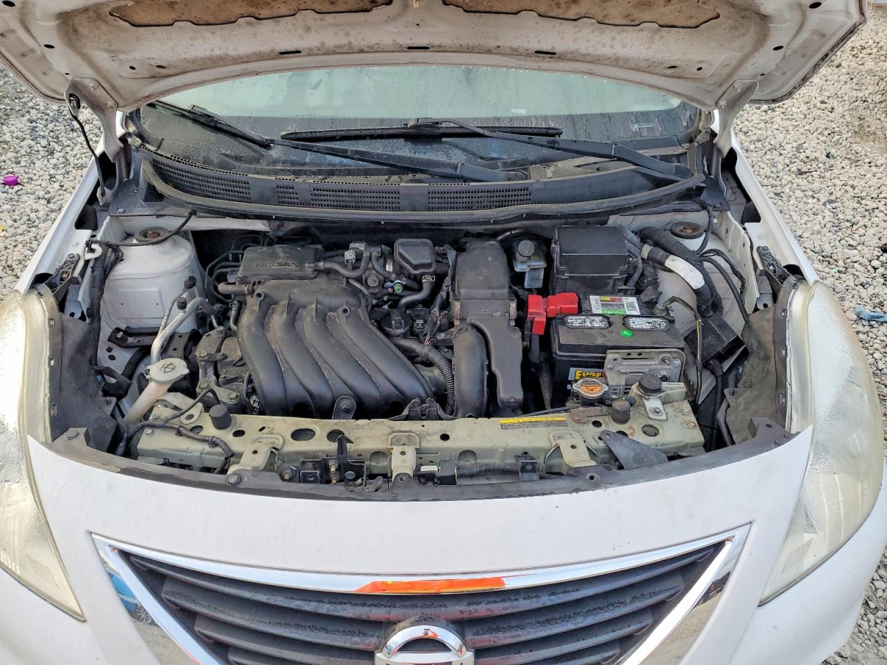 2012 NISSAN VERSA S photo 11