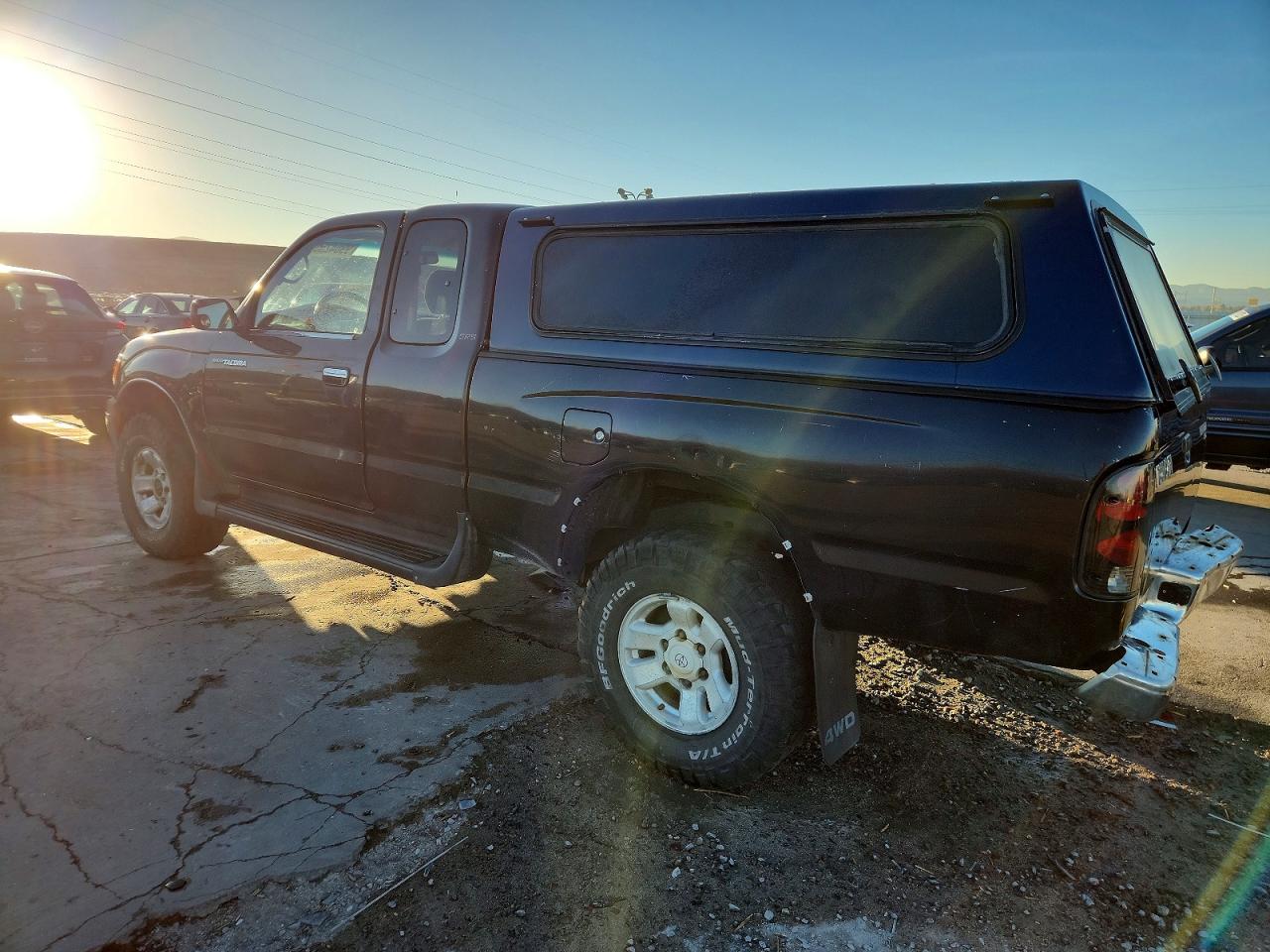 1999 TOYOTA TACOMA XTRACAB photo 2