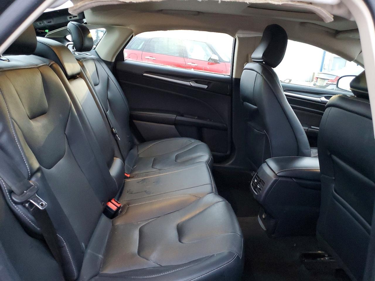 2020 FORD FUSION TITANIUM photo 10