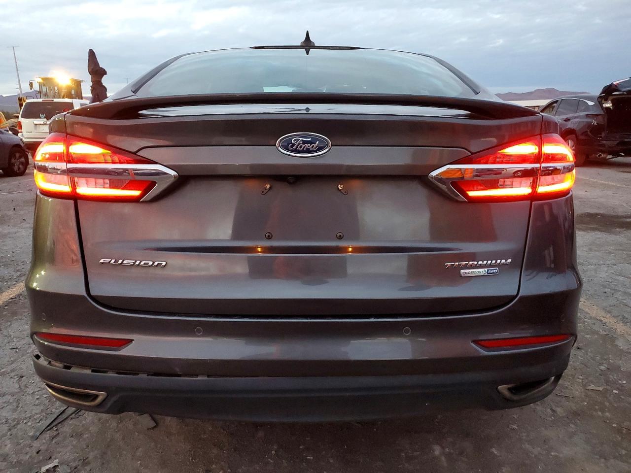 2020 FORD FUSION TITANIUM photo 6