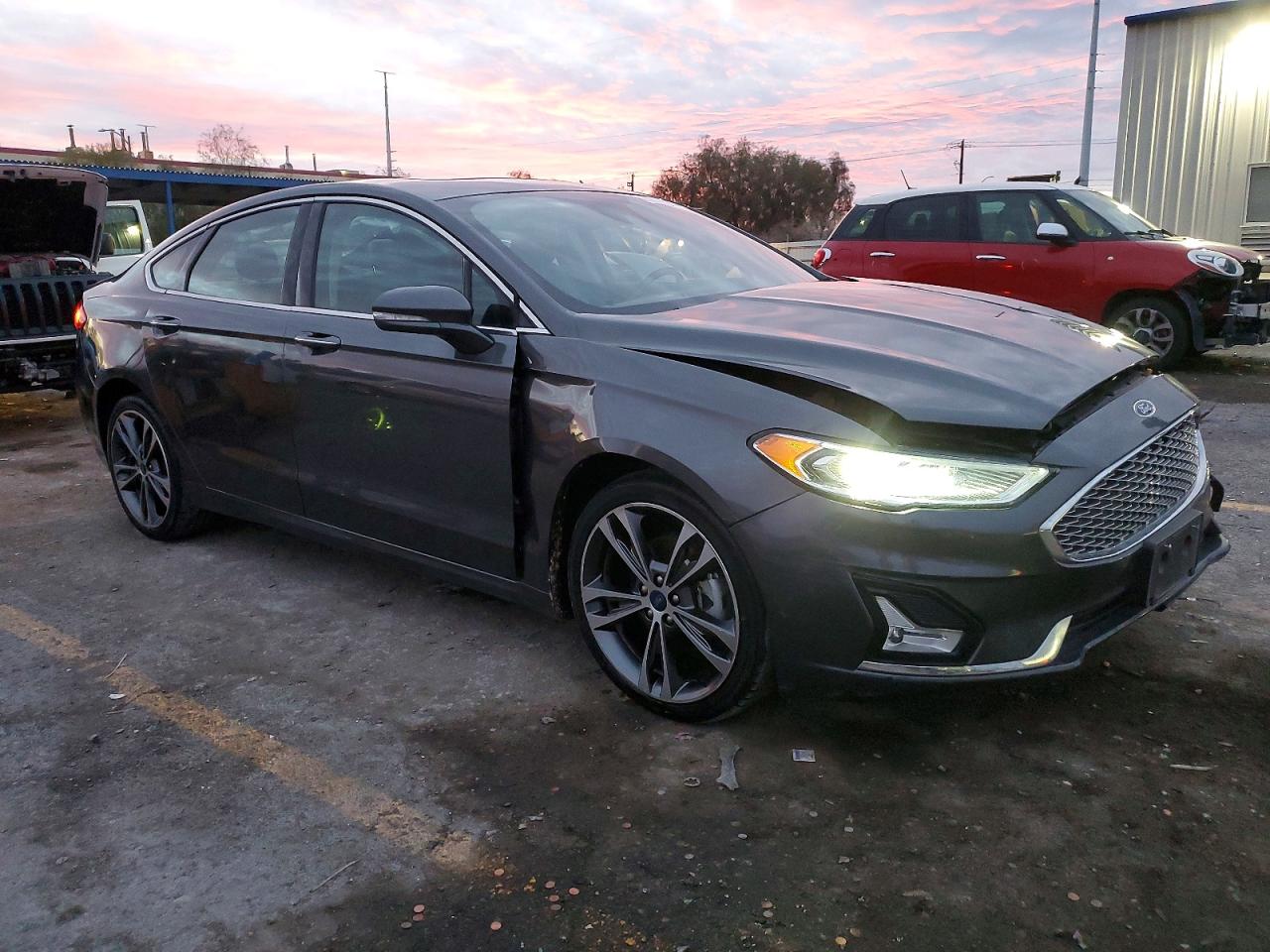 2020 FORD FUSION TITANIUM photo 4
