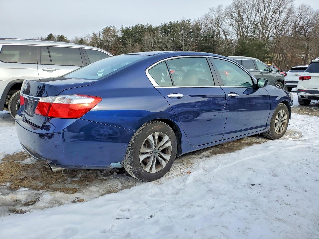 2015 HONDA ACCORD LX photo 3