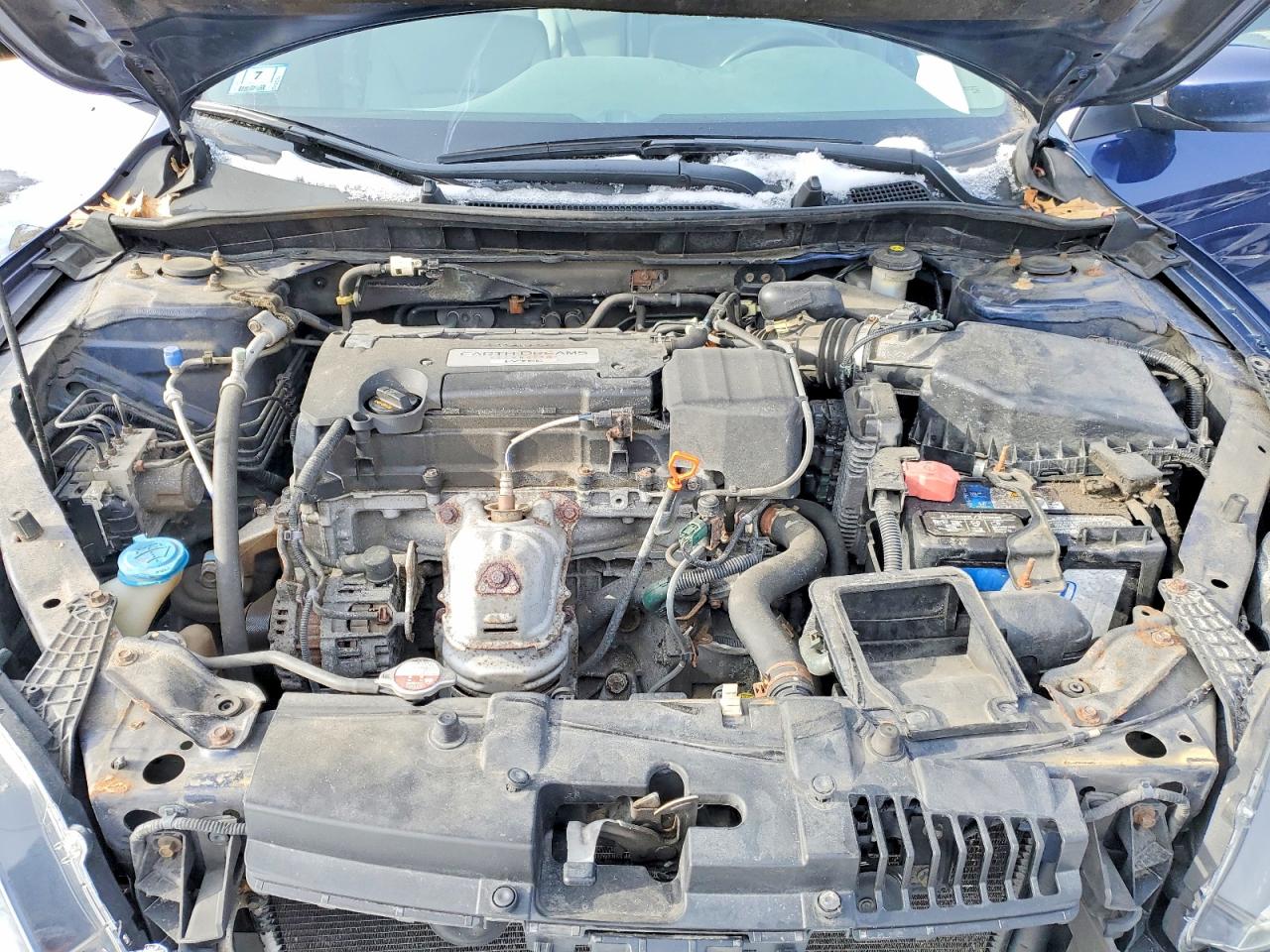 2015 HONDA ACCORD LX photo 11