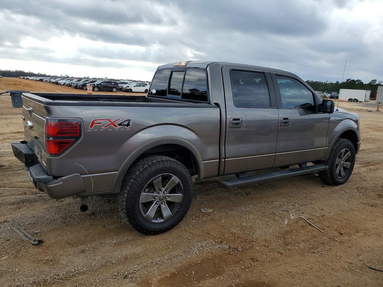 2013 FORD F150 SUPERCREW photo 3