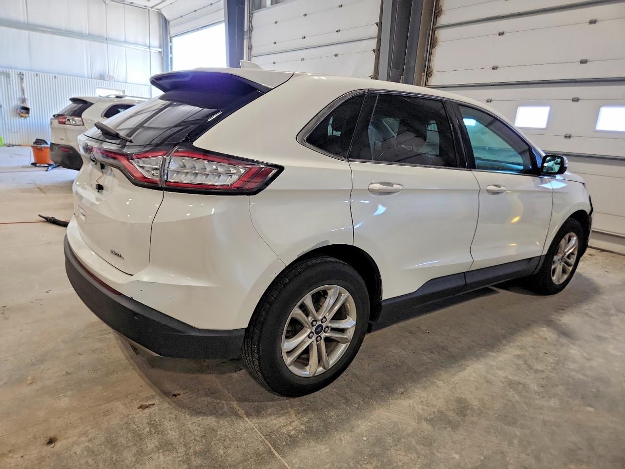 2015 FORD EDGE SEL photo 3