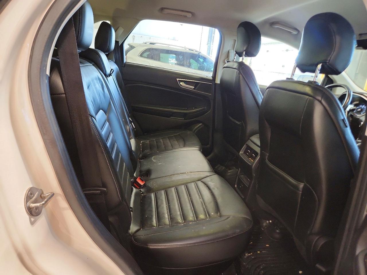 2015 FORD EDGE SEL photo 11