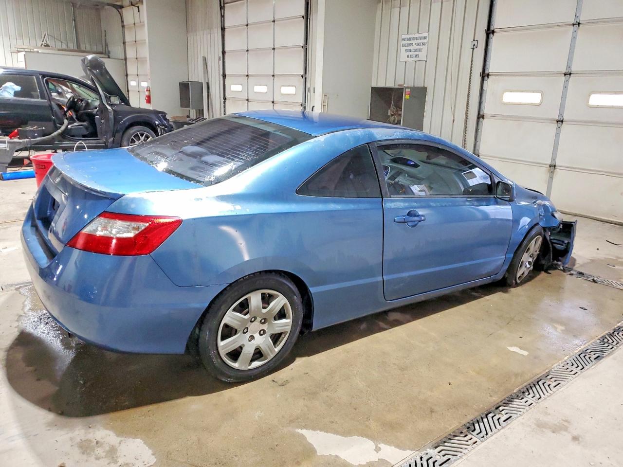 2010 HONDA CIVIC LX photo 5