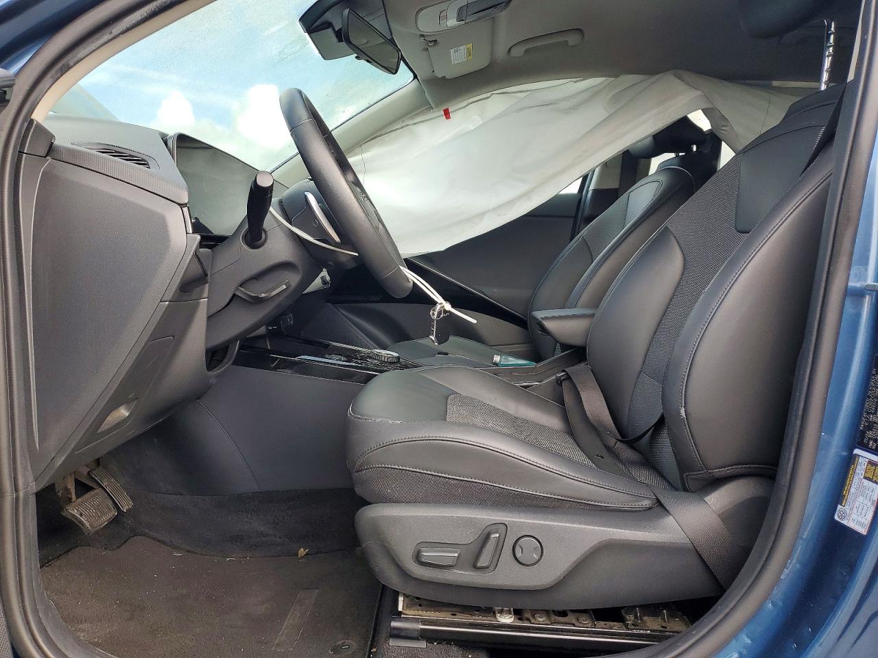2024 KIA NIRO EX photo 7
