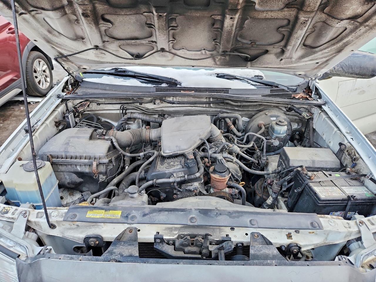 2012 TOYOTA TACOMA photo 11