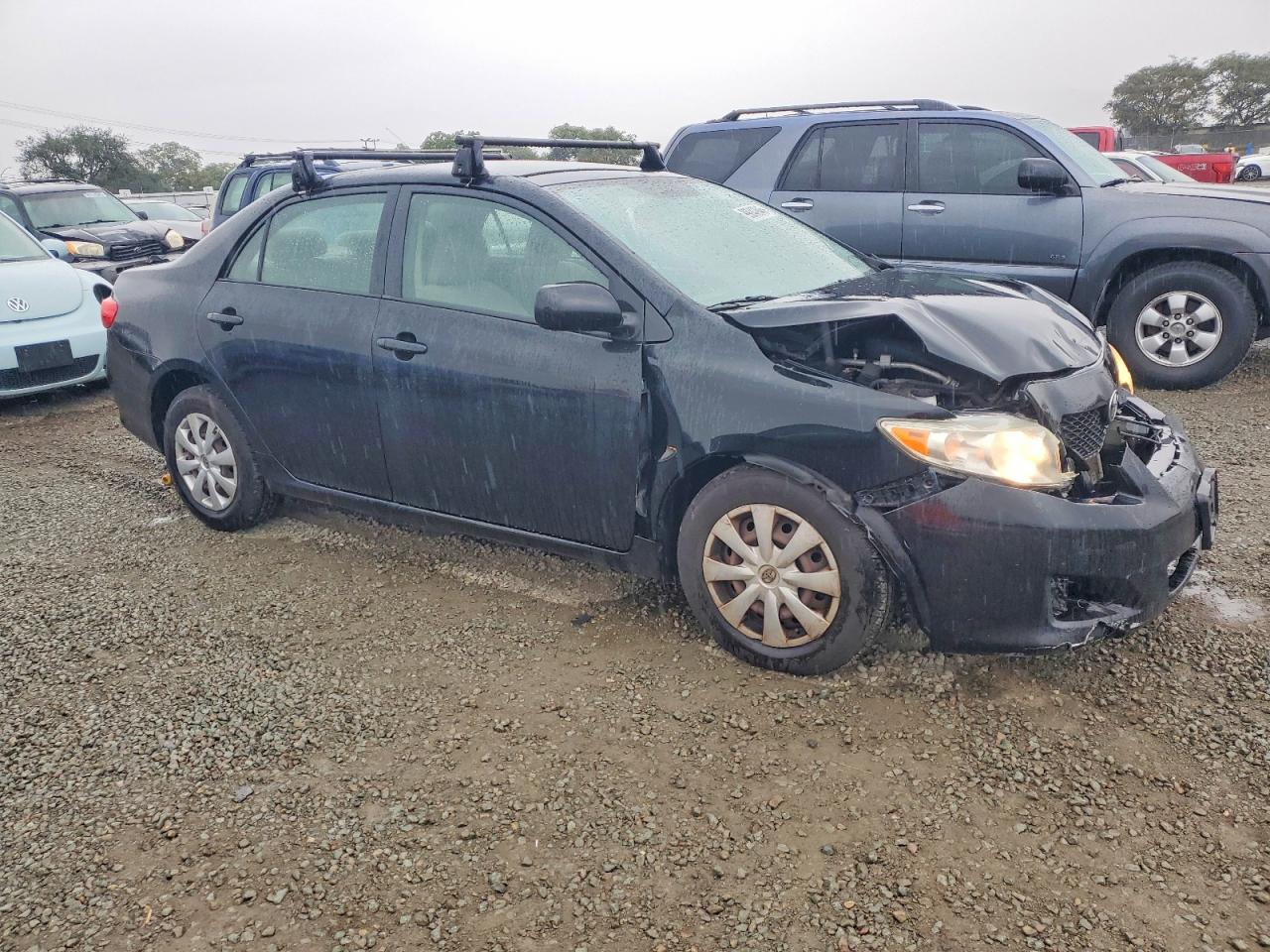 2010 TOYOTA COROLLA photo 4