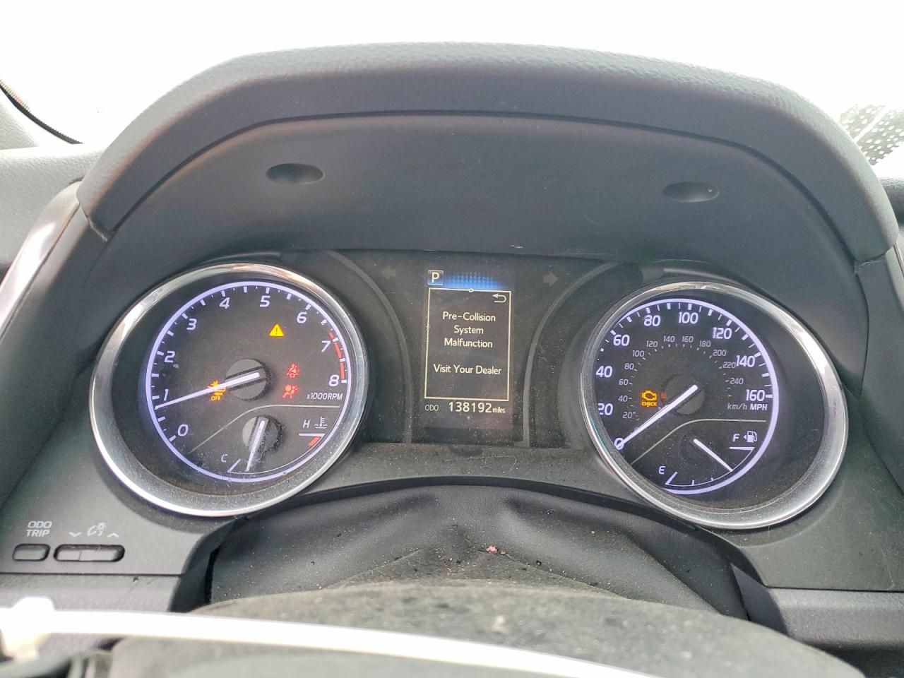 2018 TOYOTA CAMRY L photo 9
