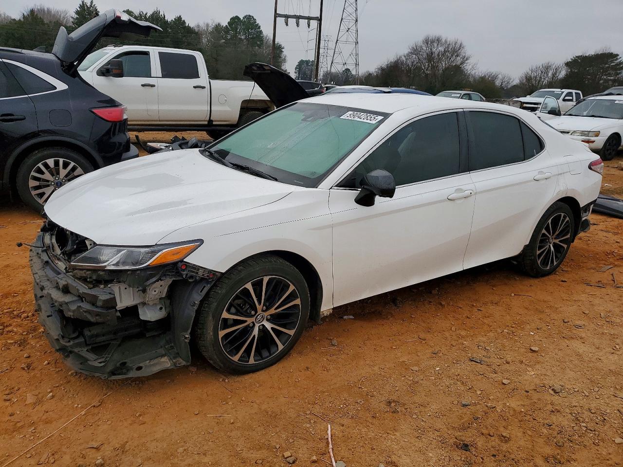 2018 TOYOTA CAMRY