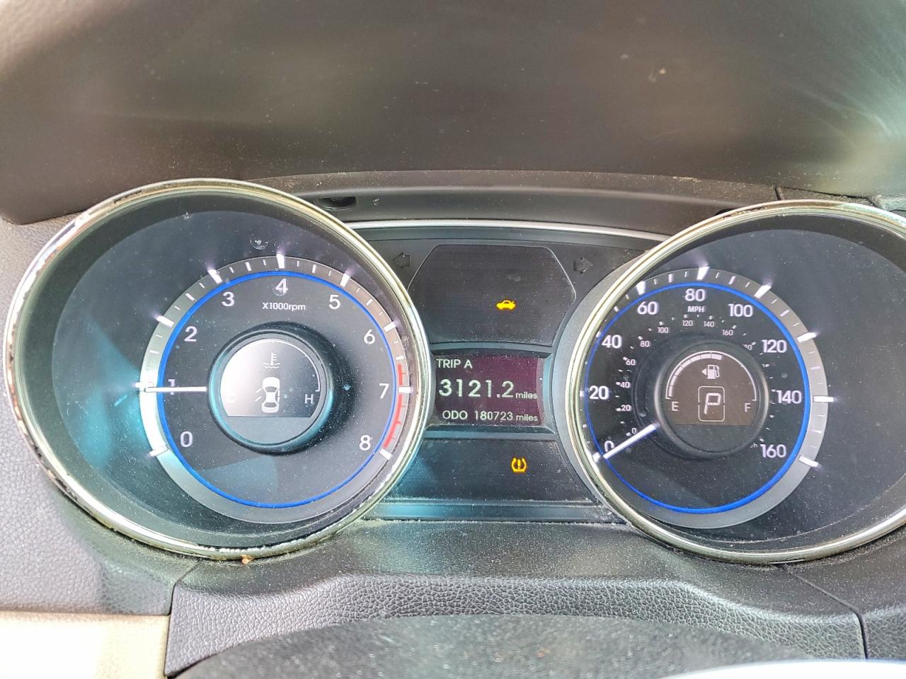 2013 HYUNDAI SONATA GLS photo 9