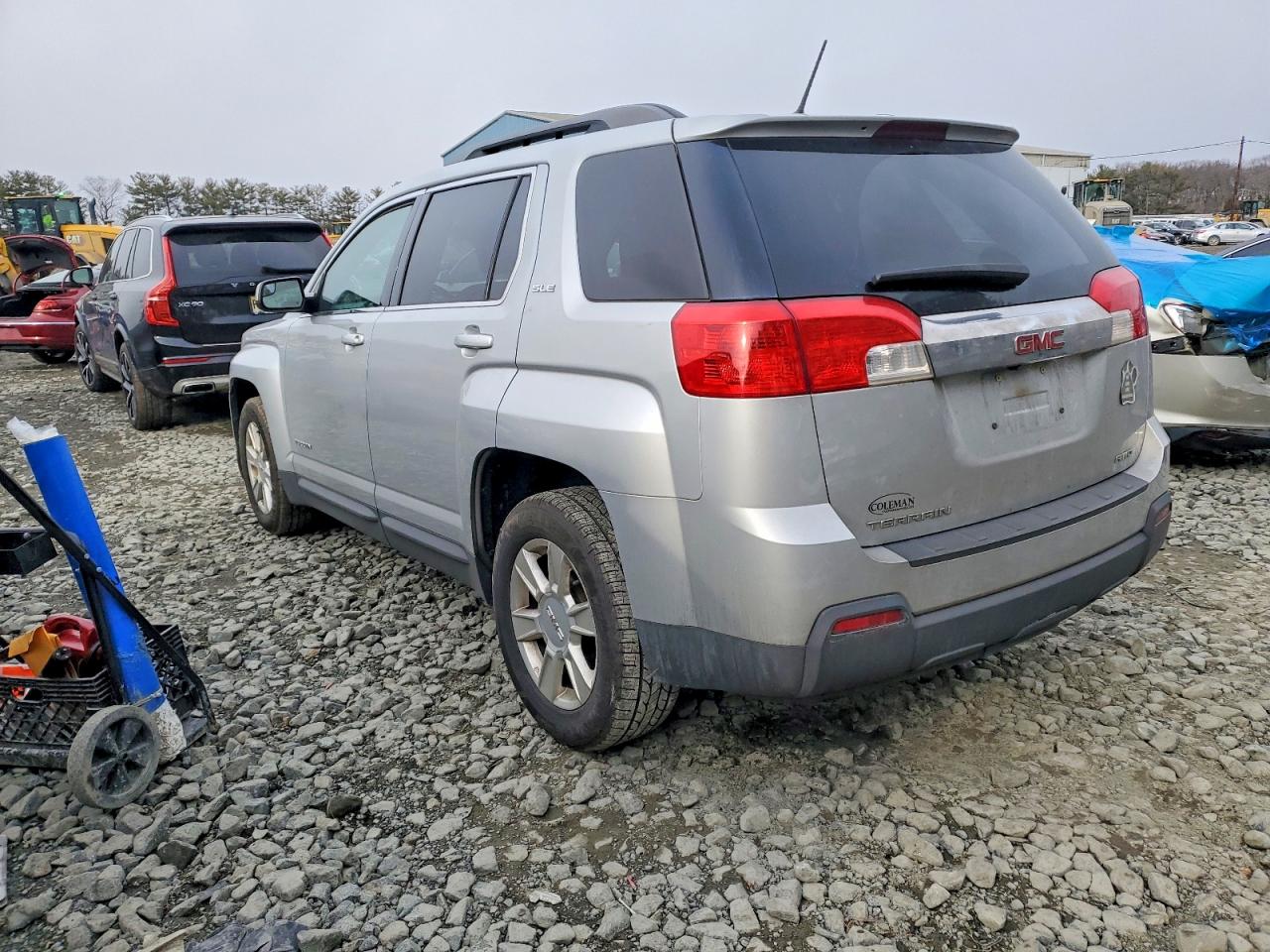 2013 GMC TERRAIN SLE photo 3