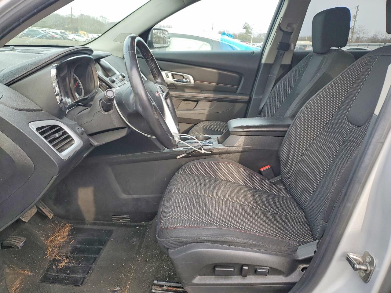 2013 GMC TERRAIN SLE photo 13