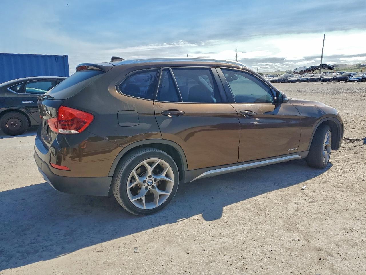 2015 BMW X1 SDRIVE28I photo 3