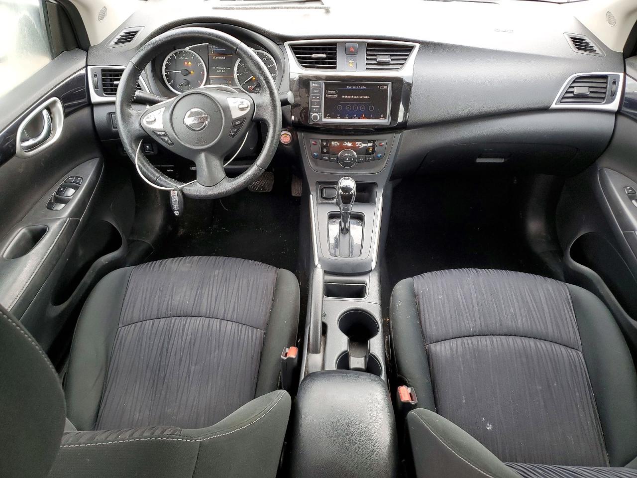 2019 NISSAN SENTRA S photo 8