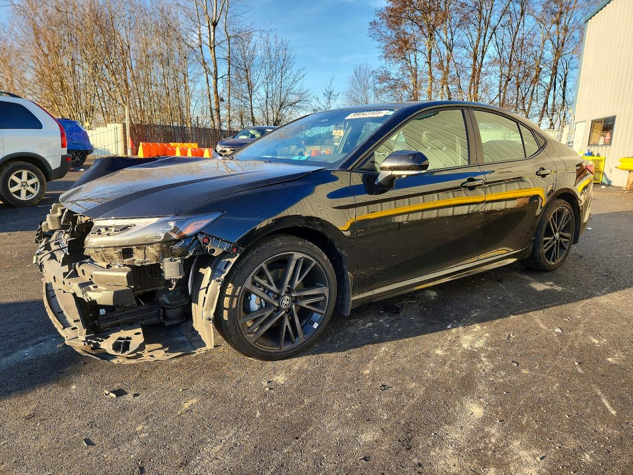 2025 TOYOTA CAMRY