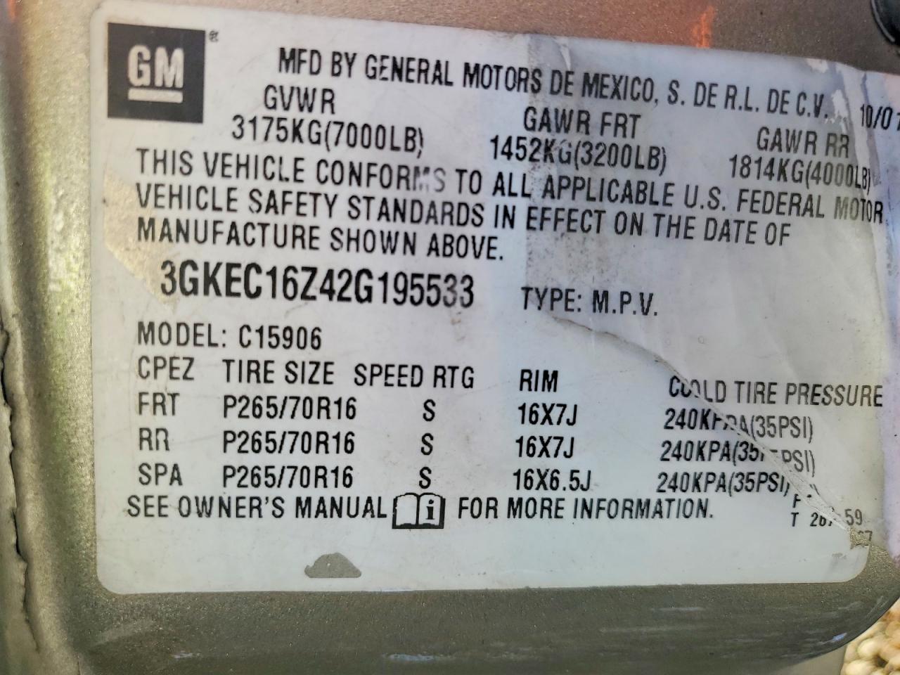 2002 GMC YUKON XL C1500 photo 13