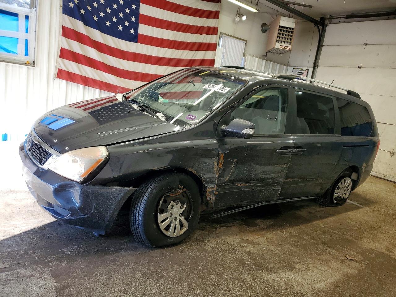 2012 KIA SEDONA
