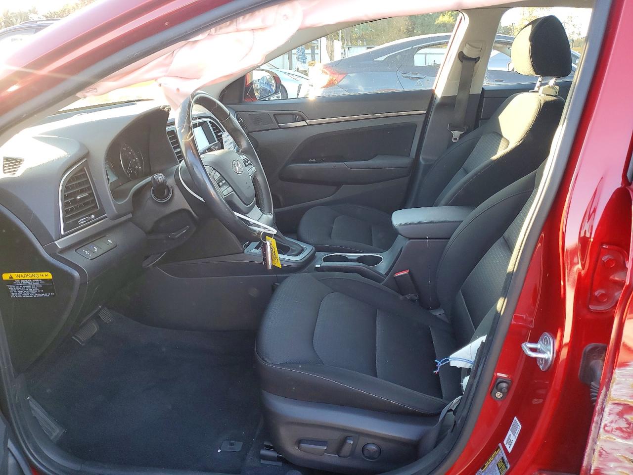 2017 HYUNDAI ELANTRA SE photo 7
