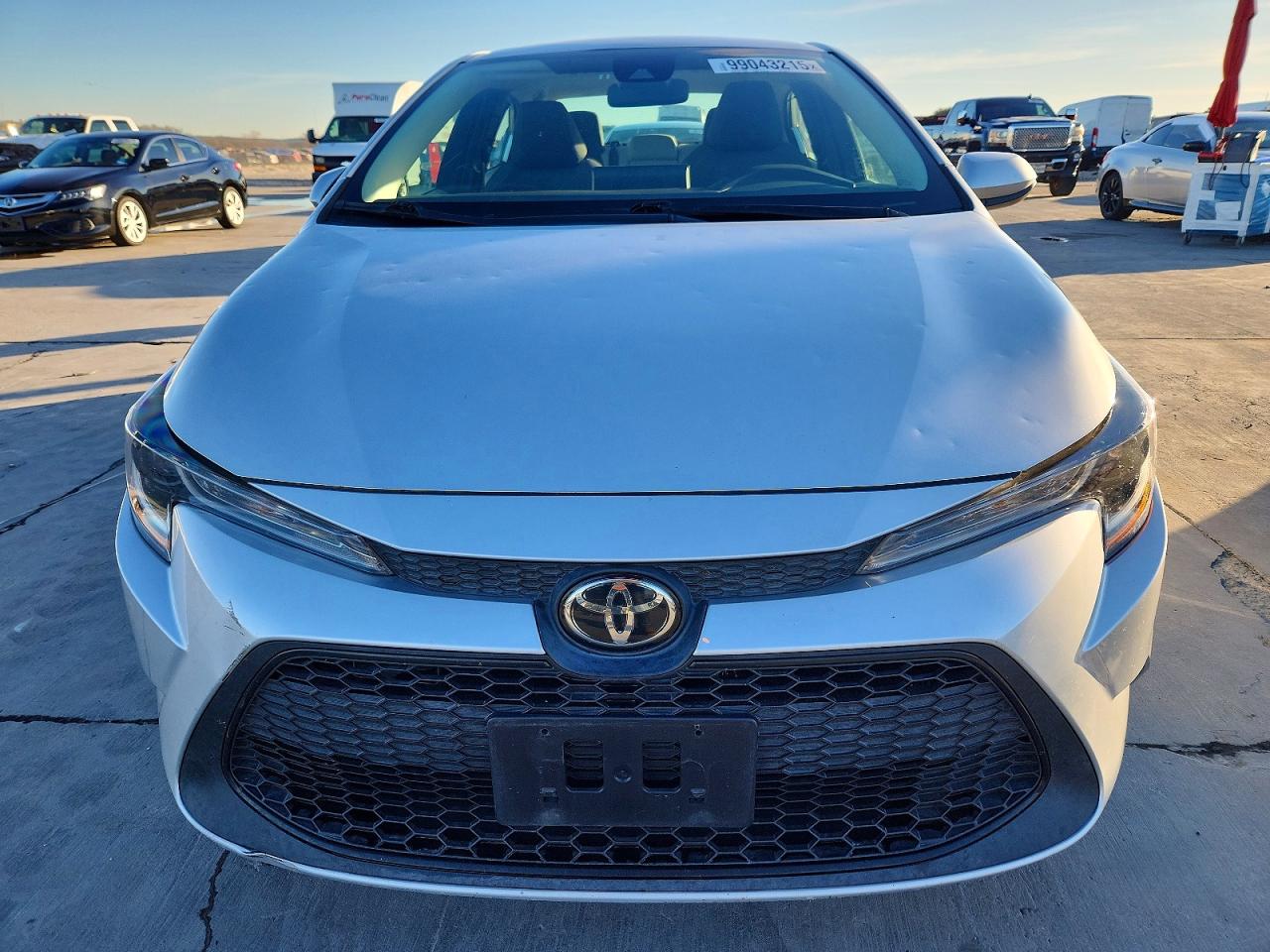 2022 TOYOTA COROLLA LE photo 5