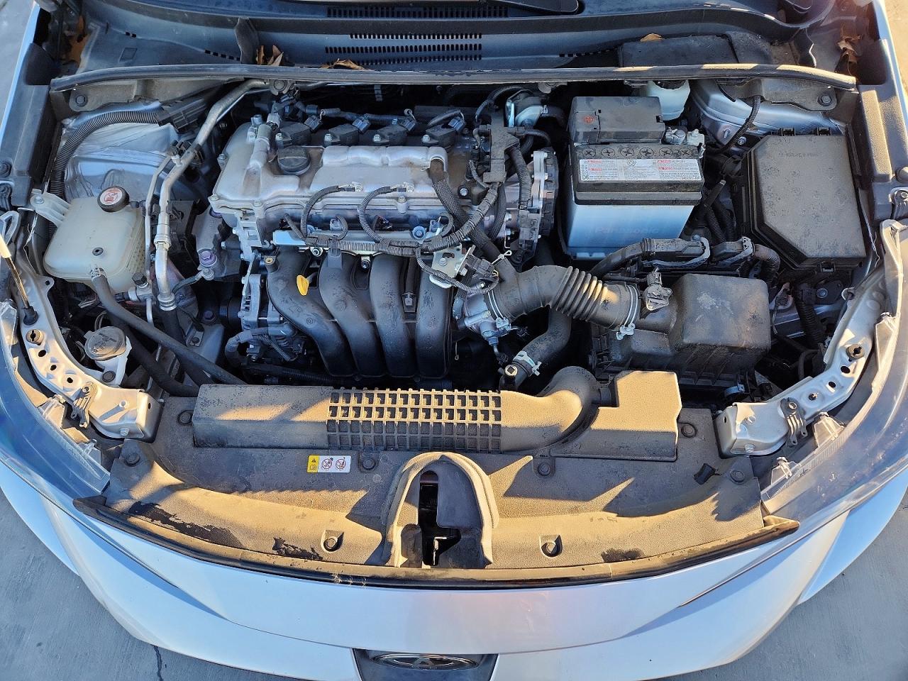 2022 TOYOTA COROLLA LE photo 11