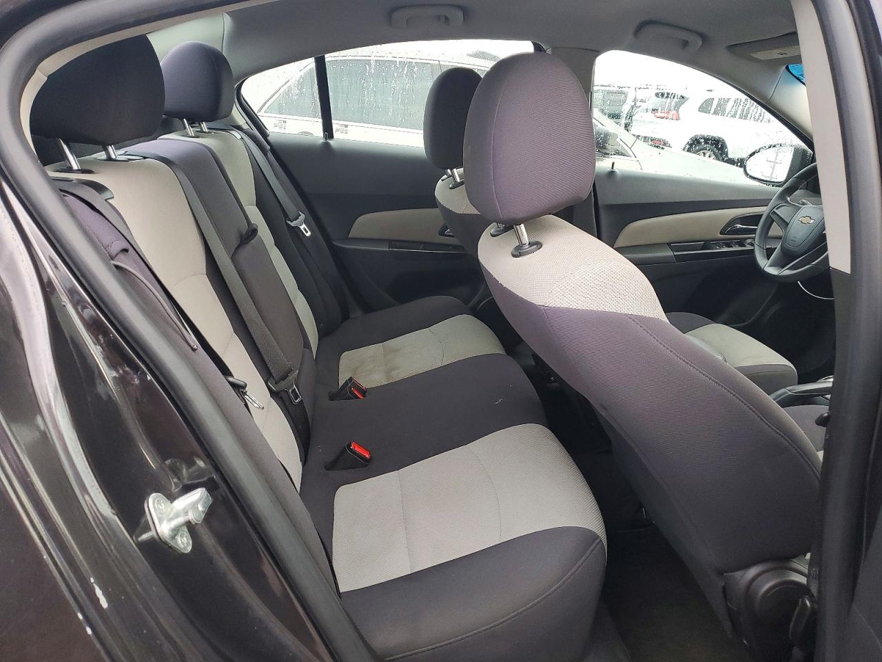 2014 CHEVROLET CRUZE LS photo 10